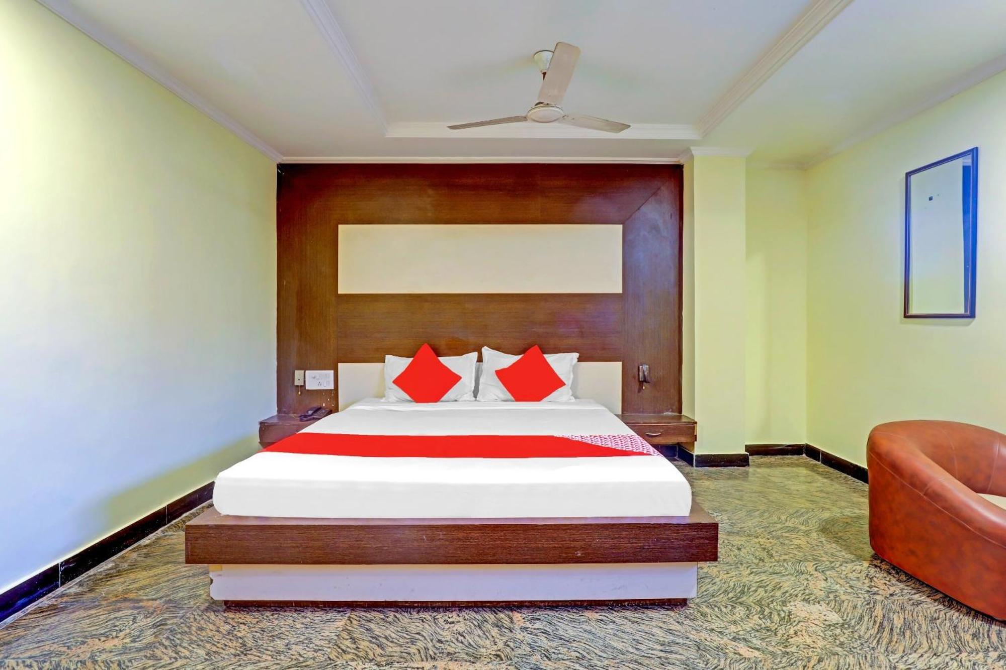Fabhotel Chamiers Park - Nandanam Chennai Exterior photo