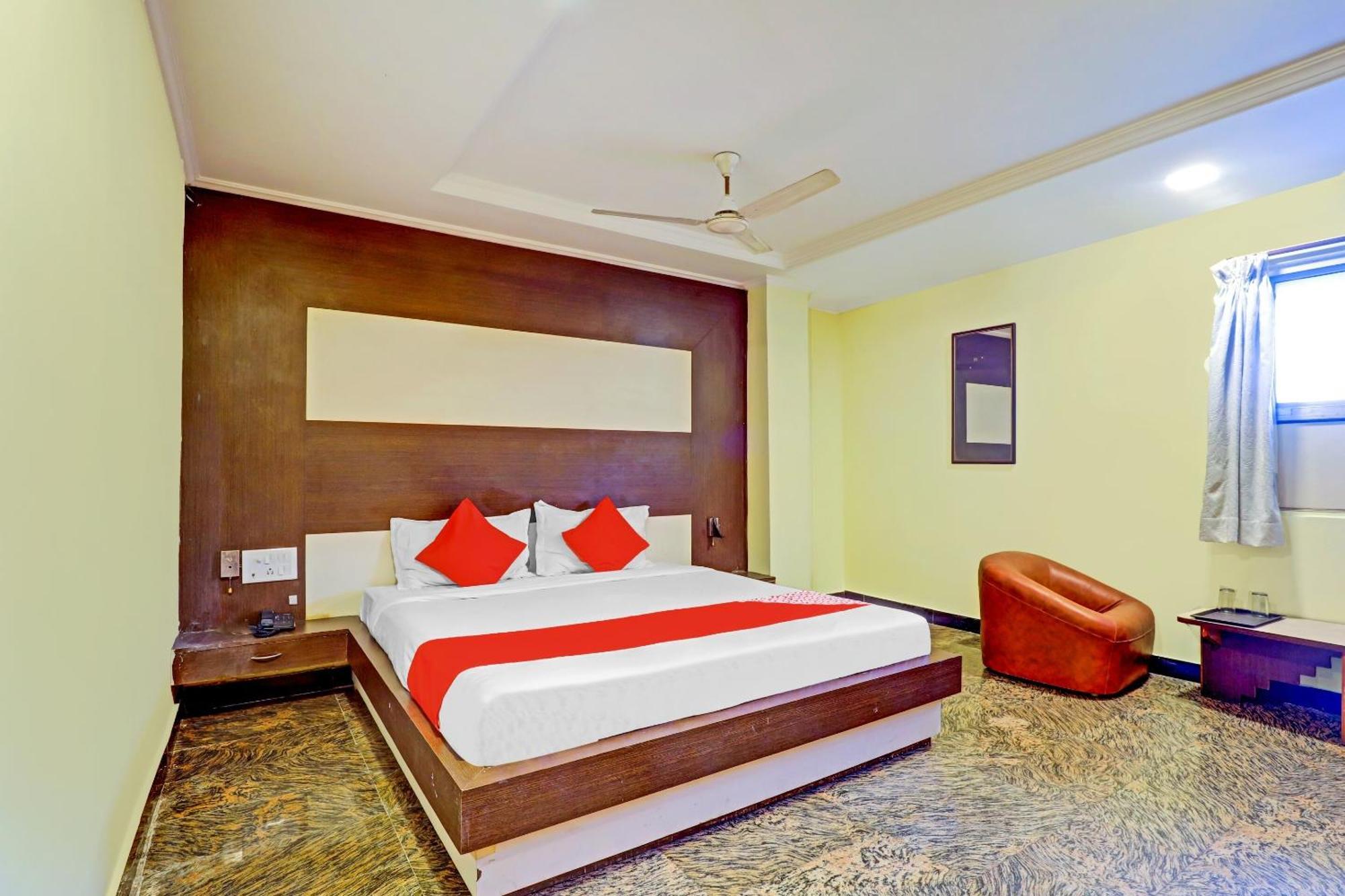 Fabhotel Chamiers Park - Nandanam Chennai Exterior photo