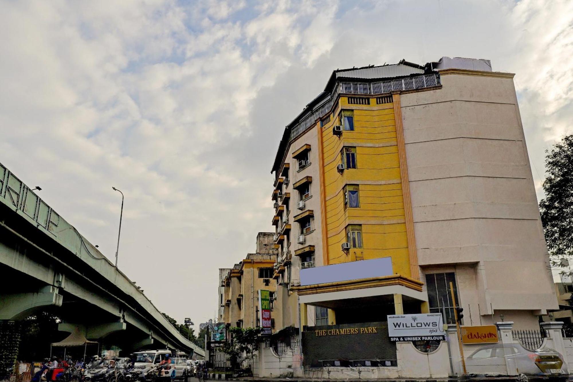 Fabhotel Chamiers Park - Nandanam Chennai Exterior photo