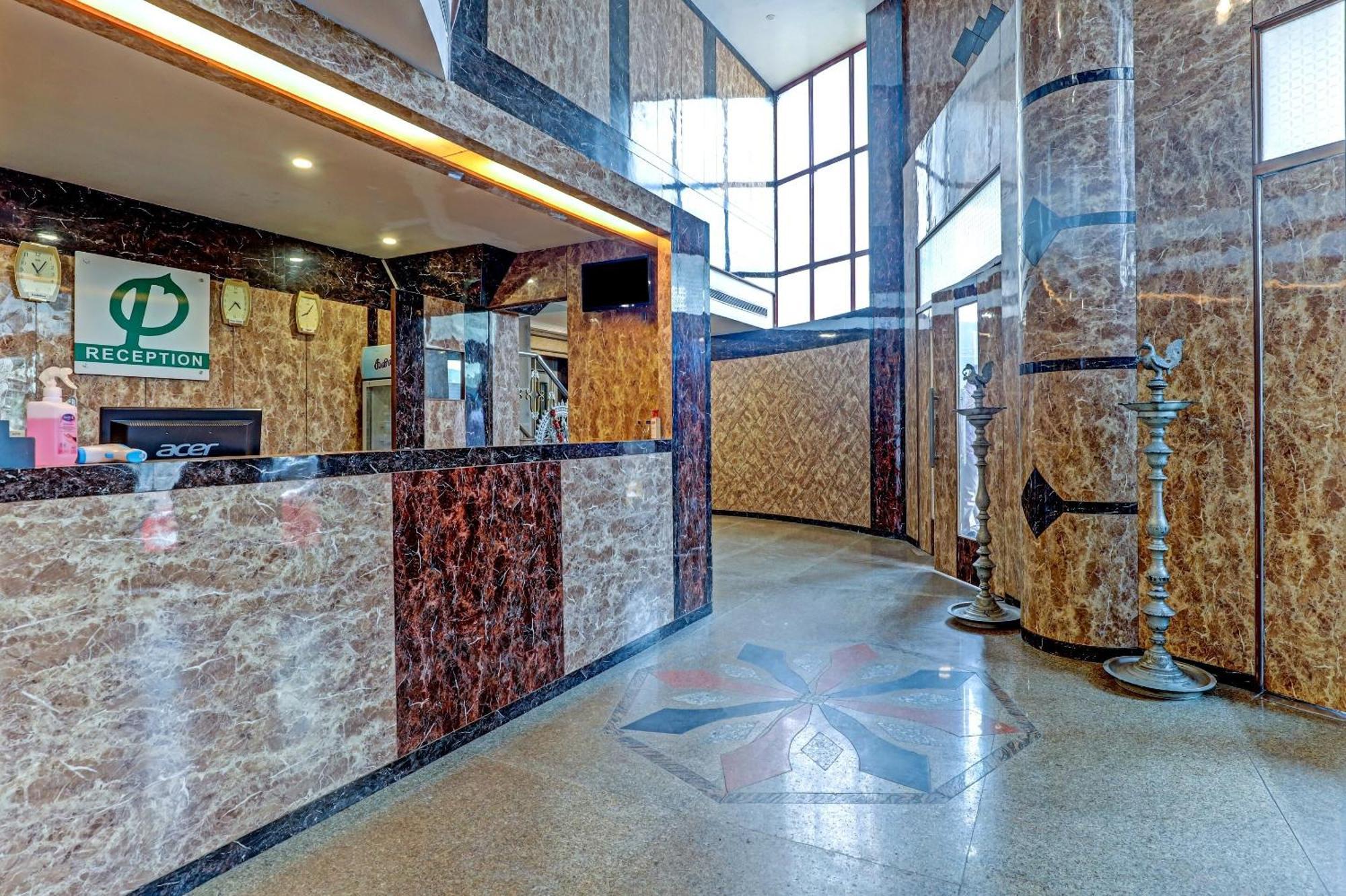 Fabhotel Chamiers Park - Nandanam Chennai Exterior photo