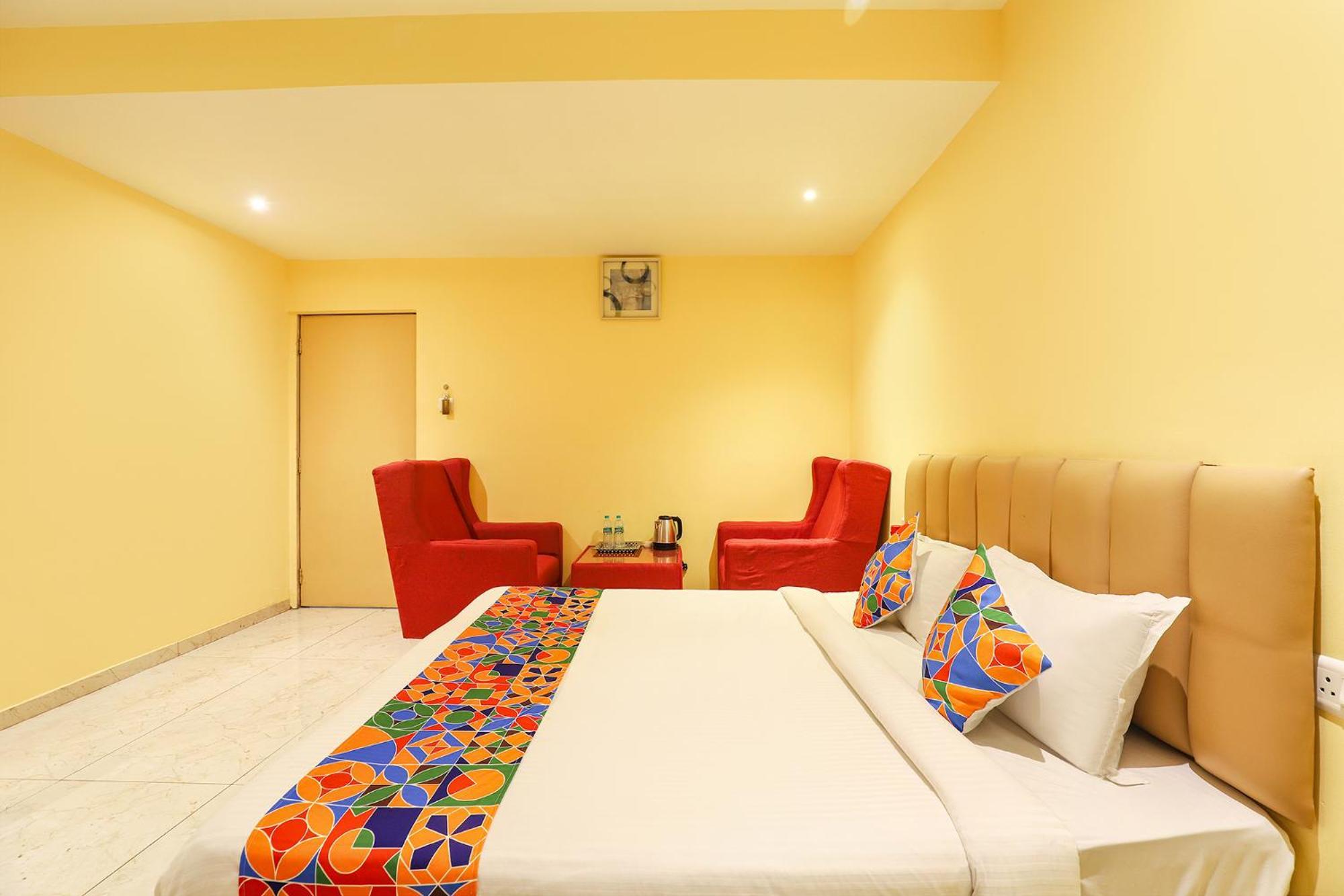 Fabhotel Chamiers Park - Nandanam Chennai Exterior photo